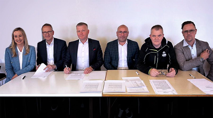 Frá vinstri: Berglind Halldórsdóttir, Horn IV, Steinar Helgason, Horn IV, Hermann M. Þórisson, Horn IV, Engilbert Hafsteinsson, Eðalfang, Kristján Baldvinsson, Eðalfang, Gestur B. Gestsson, Eðalfang - mynd